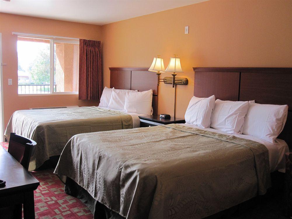 Rancho California Inn טמקולה מראה חיצוני תמונה