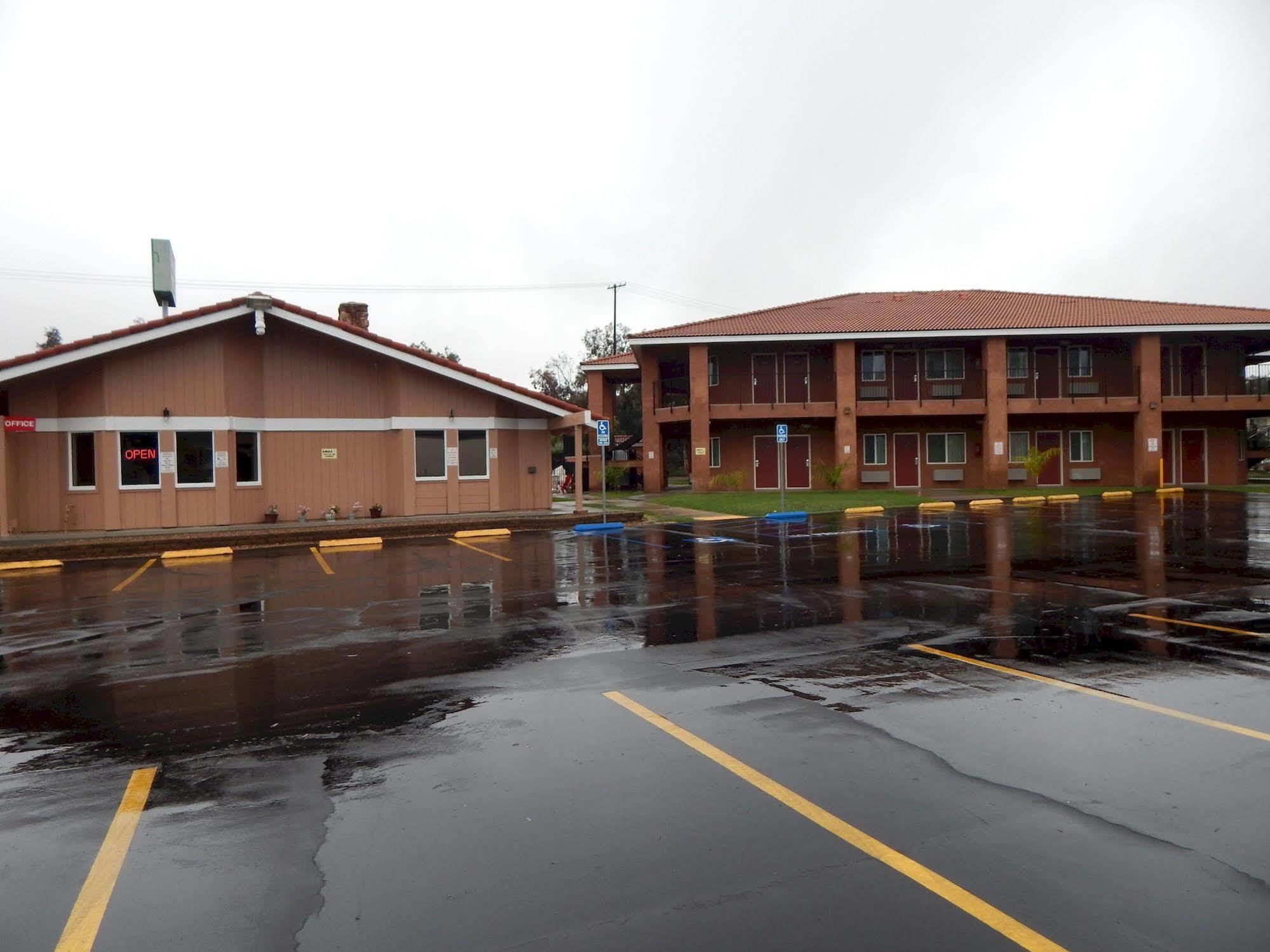 Rancho California Inn טמקולה מראה חיצוני תמונה