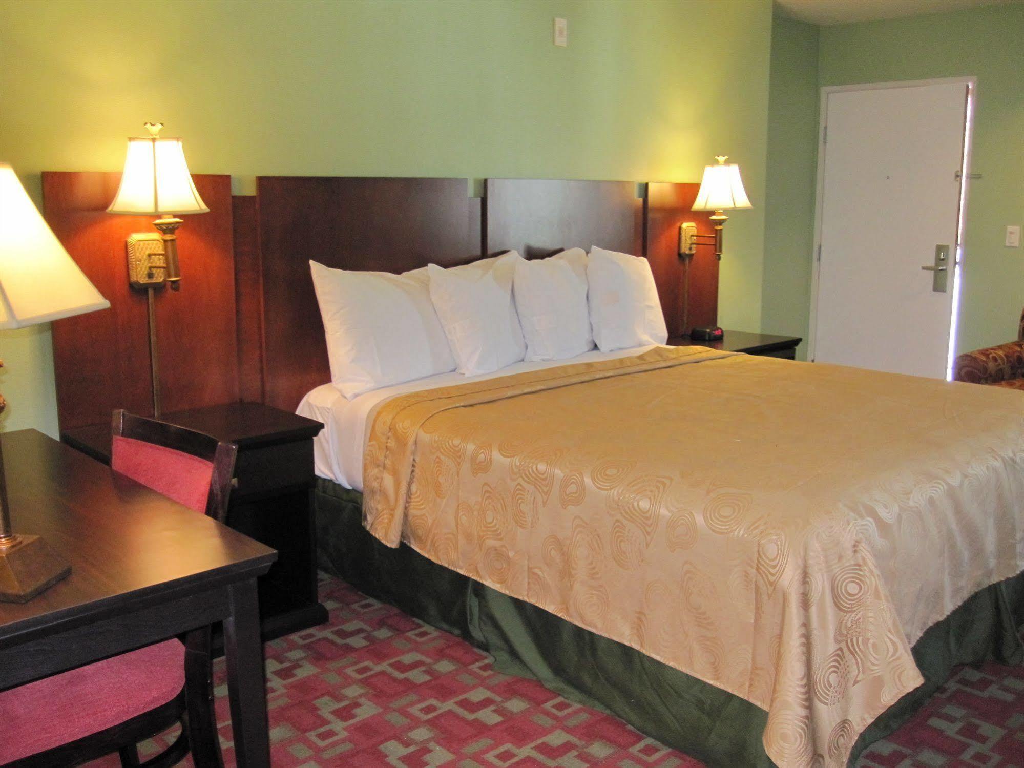 Rancho California Inn טמקולה מראה חיצוני תמונה