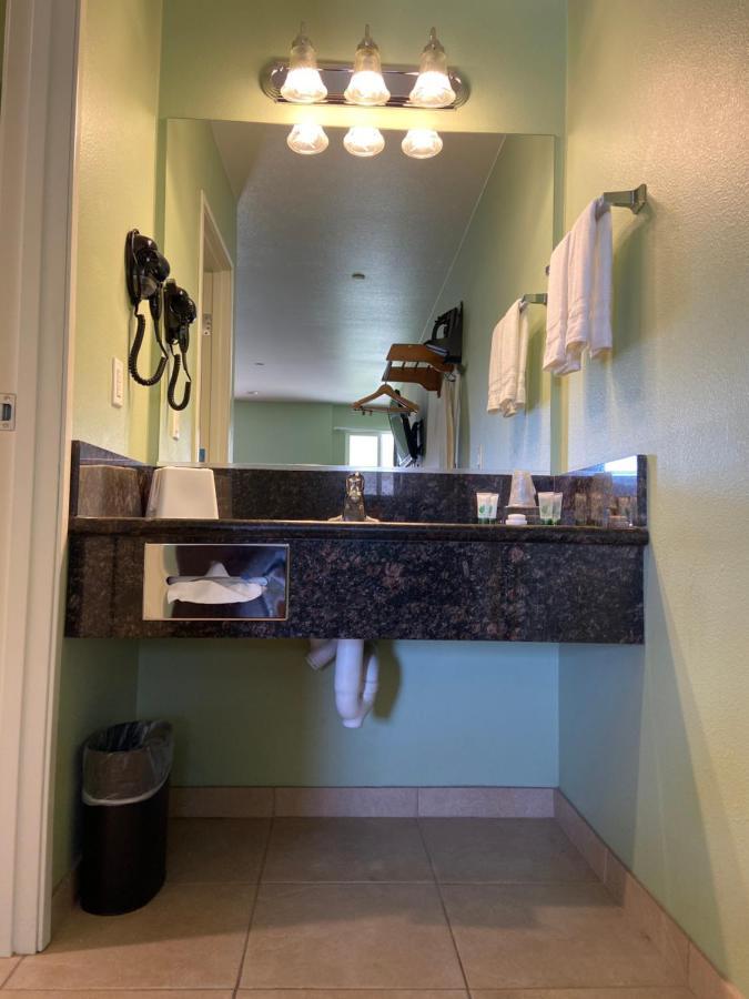 Rancho California Inn טמקולה מראה חיצוני תמונה
